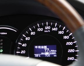 13吨汽车油耗多少