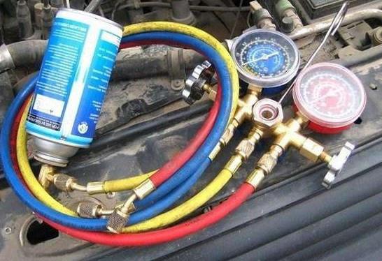 汽车加氟标准多少