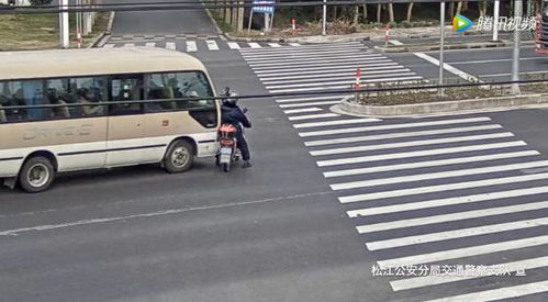 汽车转弯直行扣多少 汽车转弯直行扣多少