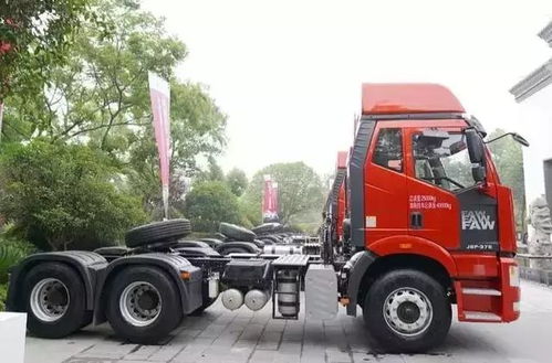 东华汽车自重多少吨位
