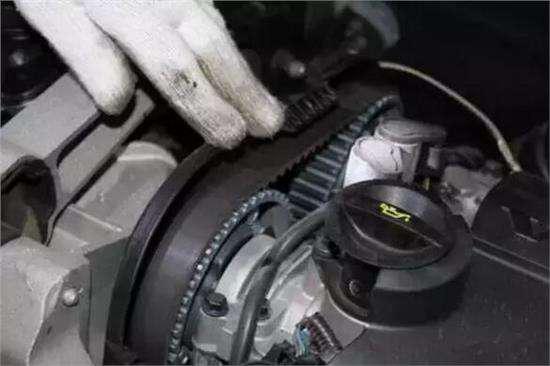 汽车多少公里做刹车