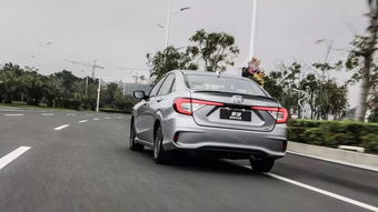 汽车4756是多少米