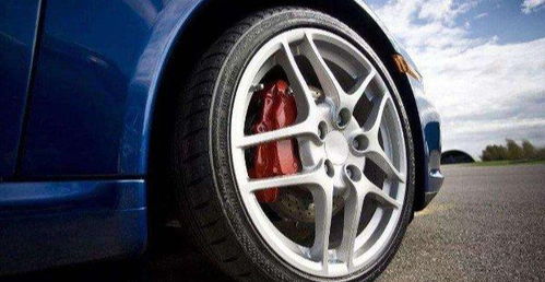 正常胎压多少汽车