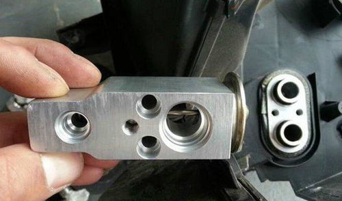 汽车空调多少高压